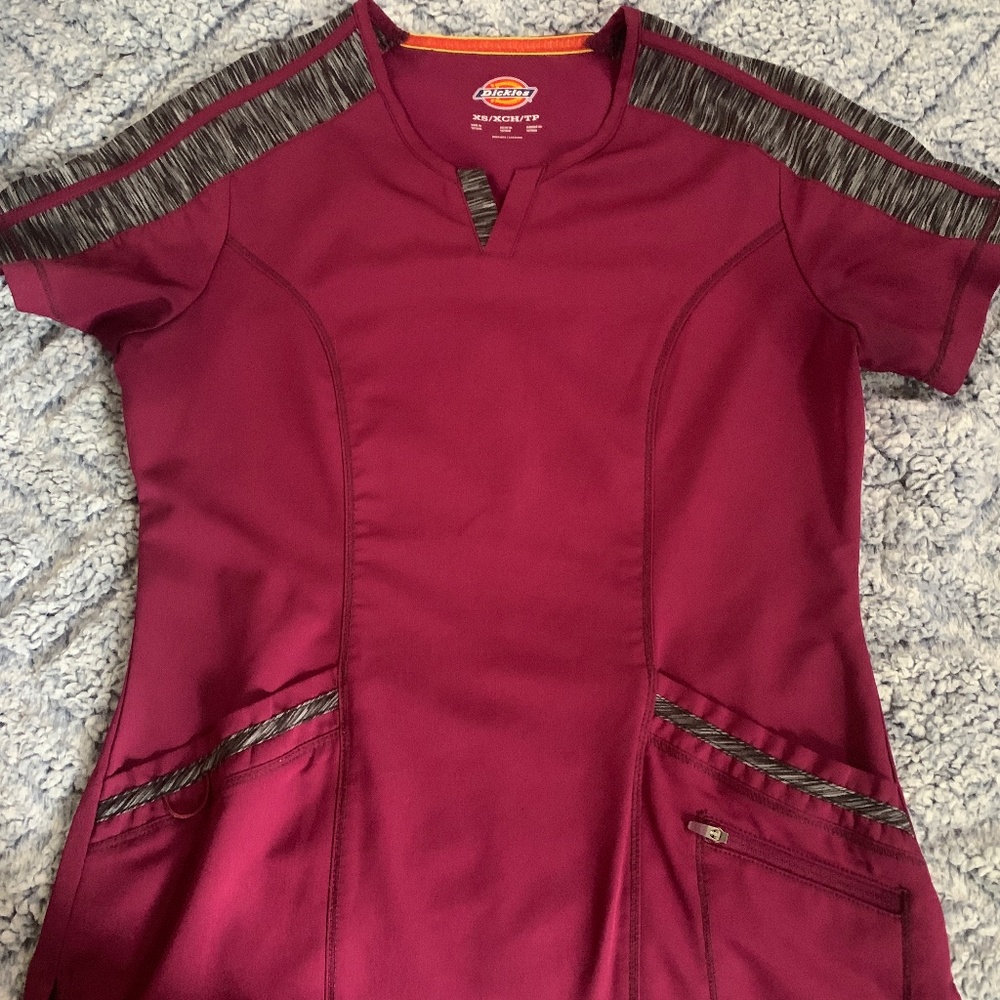 Dickies scrub set